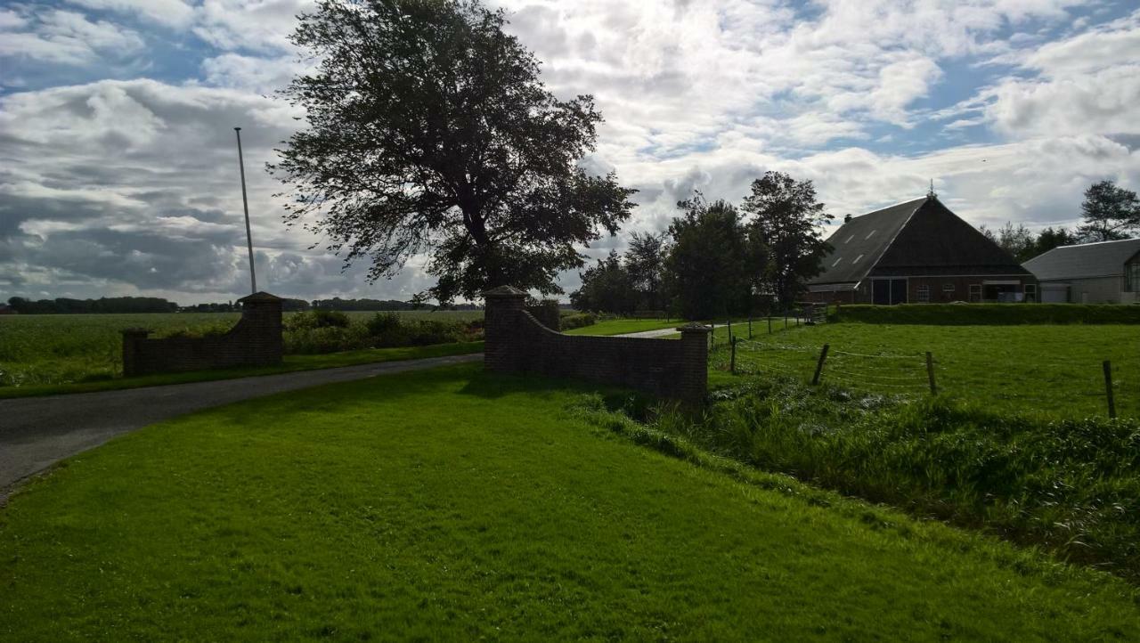 Wol Thus Villa Paesens Bagian luar foto