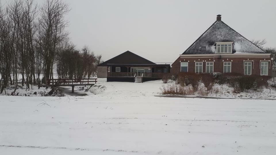 Wol Thus Villa Paesens Bagian luar foto